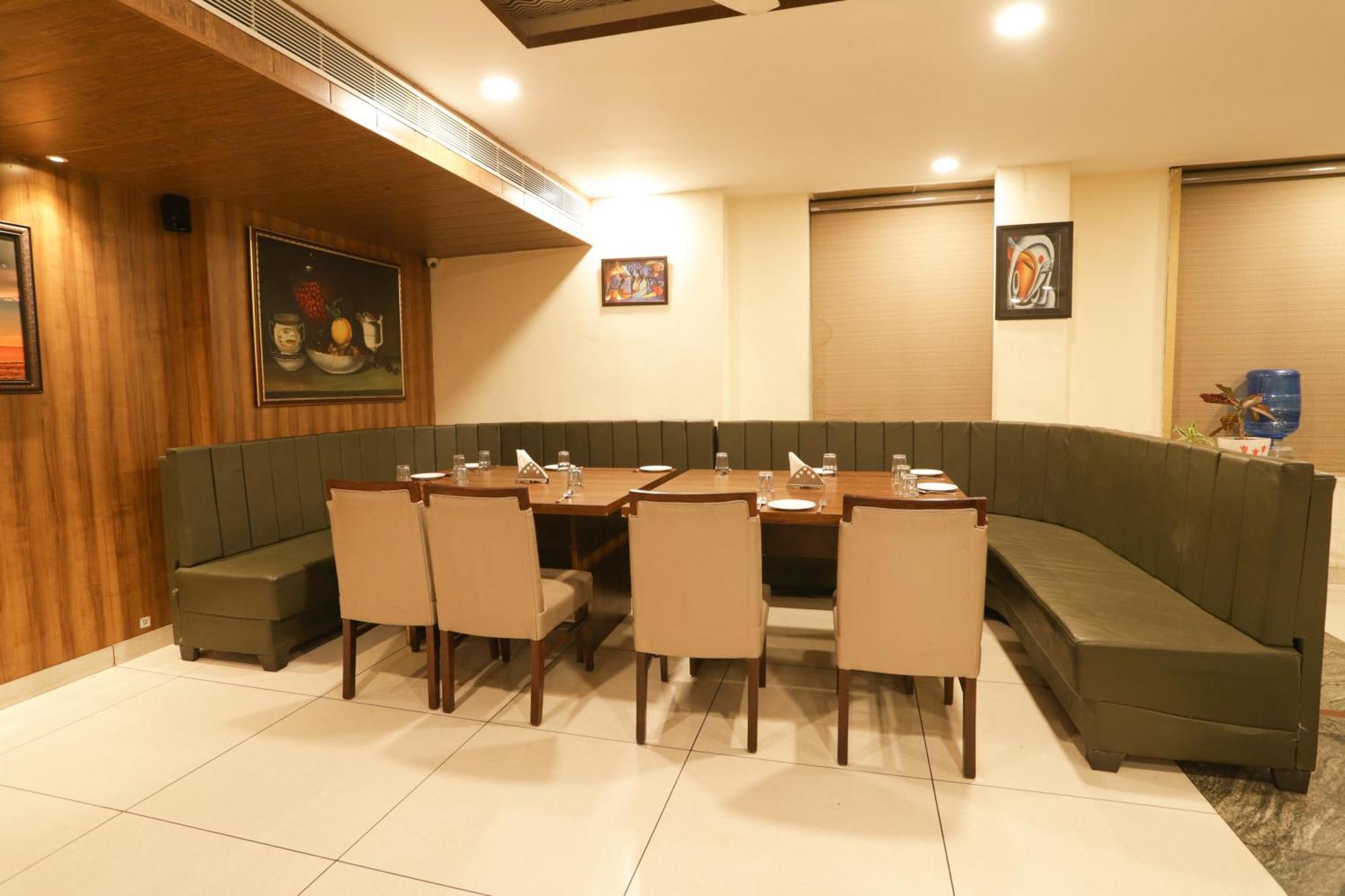 Hotel Razia Inn Hisār 外观 照片