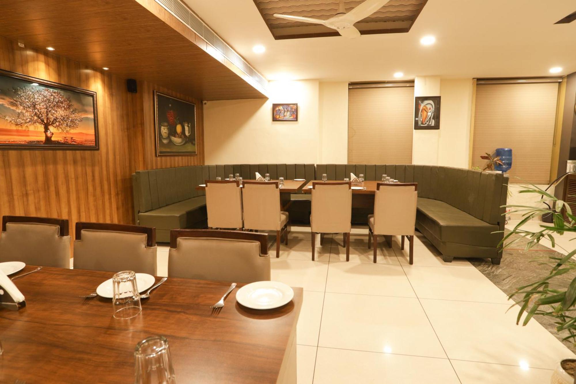 Hotel Razia Inn Hisār 外观 照片