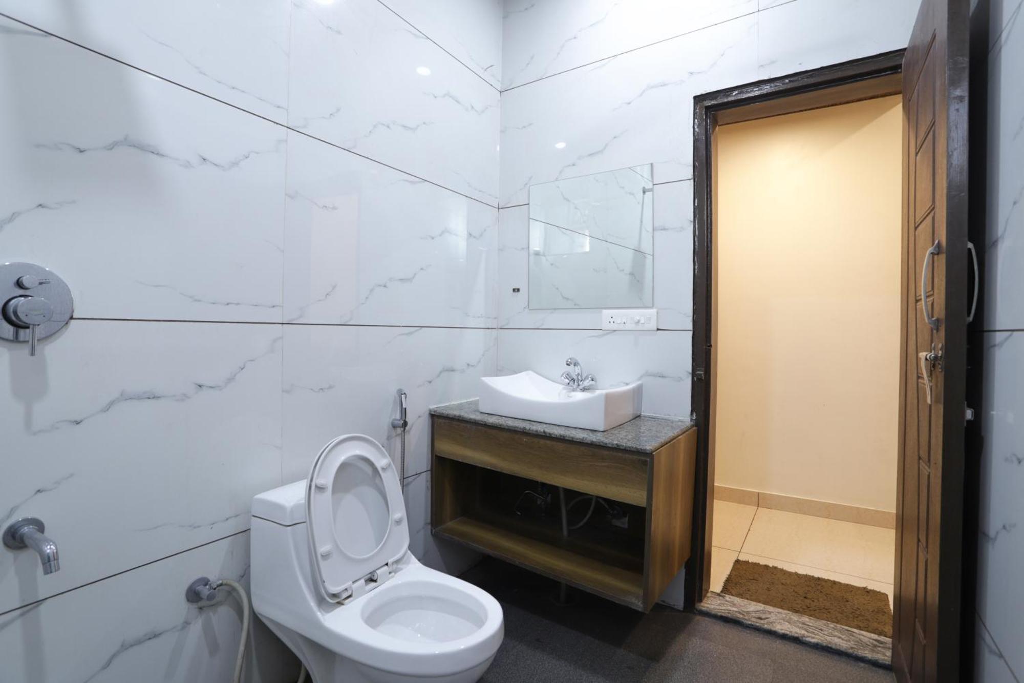 Hotel Razia Inn Hisār 外观 照片