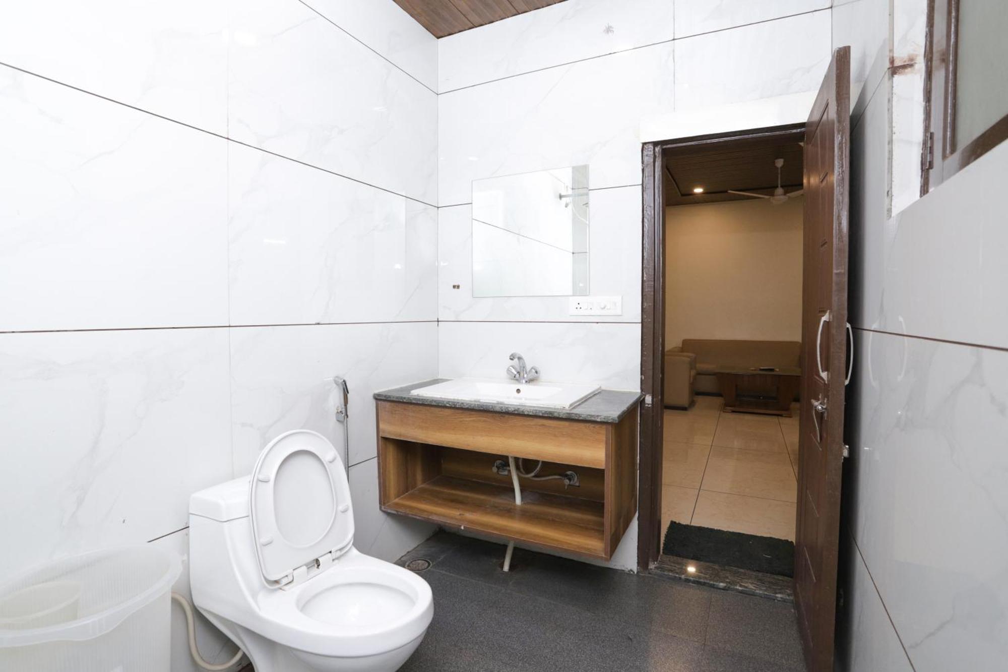 Hotel Razia Inn Hisār 外观 照片