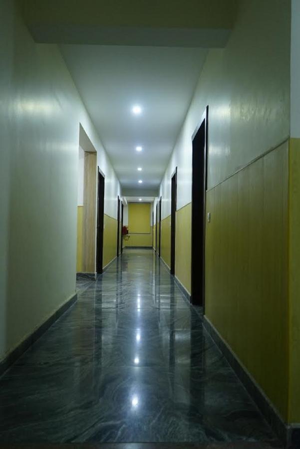 Hotel Razia Inn Hisār 外观 照片
